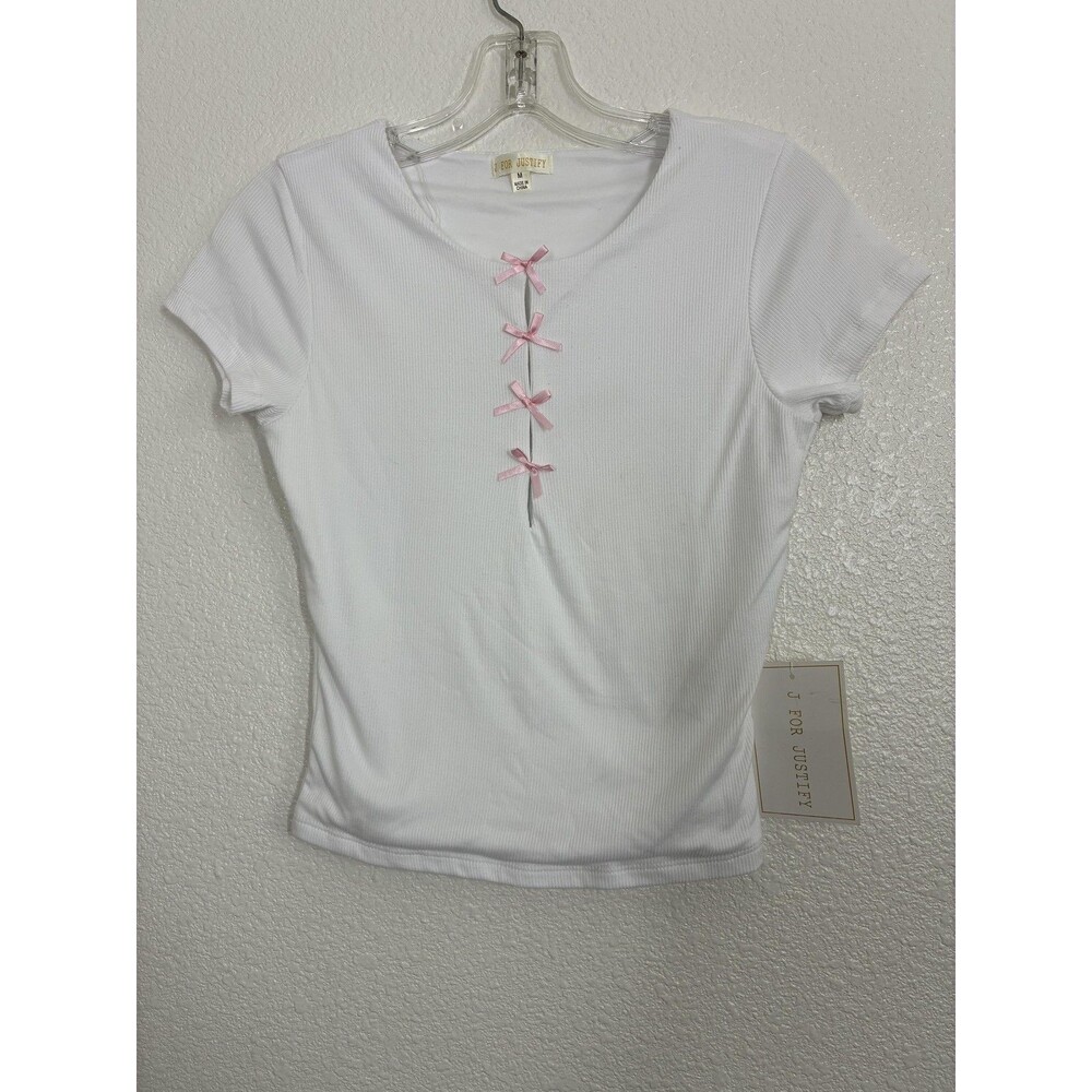 J FOR JUSTIFY Coquette Top Medium White Scoop Neck Short Sleeve Bow Top Ribbed